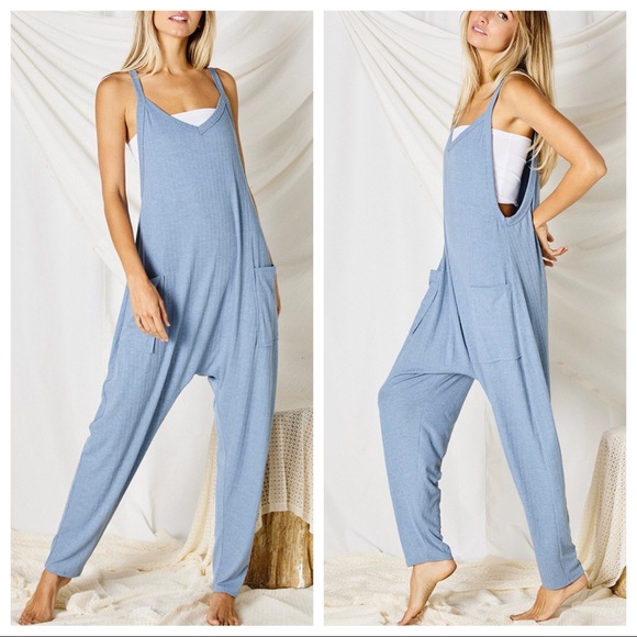 ✨LAST ONES✨Fabulous Solid Harem Jumpsuit - Picture 3 of 4